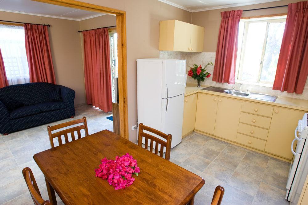 Hotel Acclaim Kingsway Tourist Park Madeley Zewnętrze zdjęcie